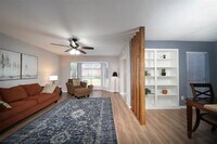 7935 Kendalia Dr photo'