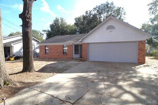 4929 Randee Cir in Pensacola, FL - Building Photo