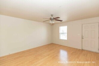 203 27th St, Unit E in Canyon, TX - Building Photo - Building Photo