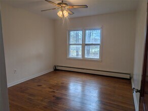 327 Lower Stella Ireland Rd in Binghamton, NY - Building Photo - Building Photo