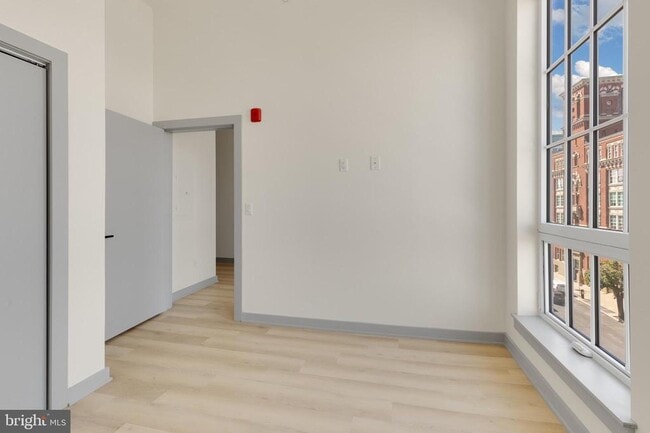 property at 689 N Broad St