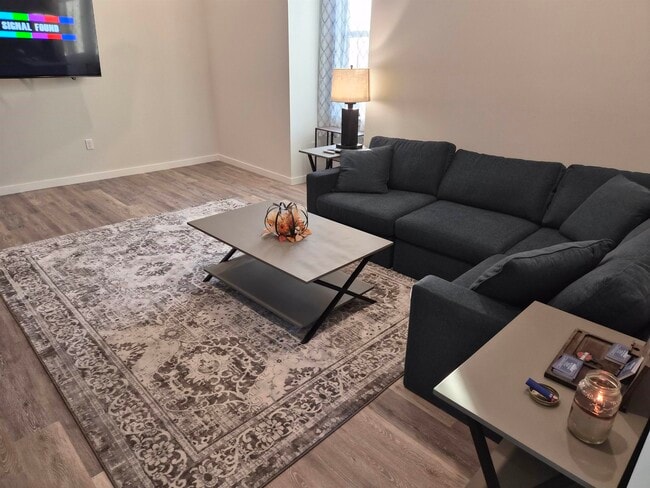 36 Pleasant St in Claremont, NH - Building Photo - Building Photo