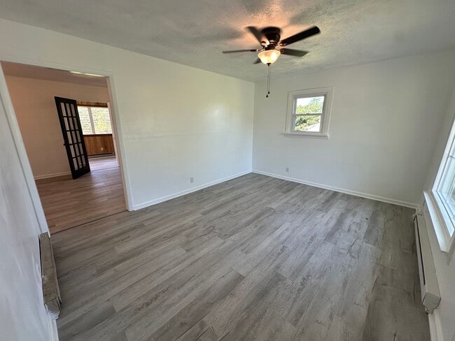 972 Lynbrook Rd in Rustburg, VA - Building Photo - Building Photo
