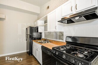 340 Allen Dr in Florissant, MO - Building Photo - Building Photo