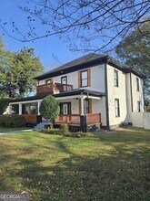 402 Meriwether St in Griffin, GA - Building Photo - Building Photo