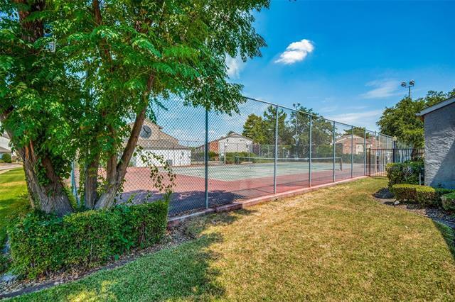 12480 Abrams Rd in Dallas, TX - Building Photo - Building Photo