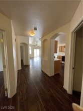 5002 Drifting Pebble St in North Las Vegas, NV - Building Photo - Building Photo