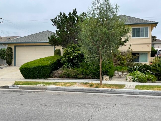 22913 Juniper Ave in Torrance, CA - Building Photo - Building Photo
