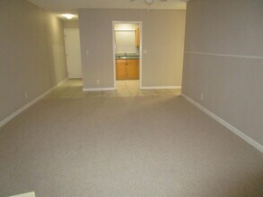 10693 N Military Trl in West Palm Beach, FL - Building Photo - Building Photo