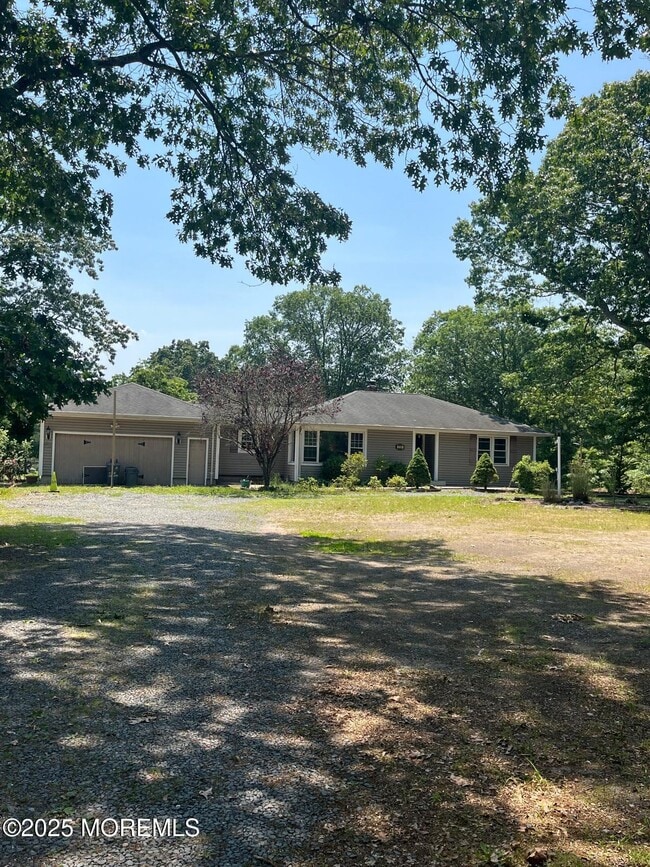 property at 236 Lanes Mill Rd