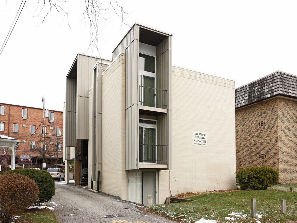 1317 Wilmot St in Ann Arbor, MI - Foto de edificio