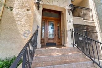 5257 Radford Ave in Los Angeles, CA - Foto de edificio - Building Photo