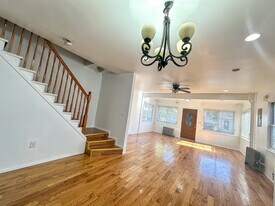 13452 175th St in Jamaica, NY - Building Photo