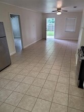 904 Chote Ave in Austin, TX - Building Photo - Building Photo