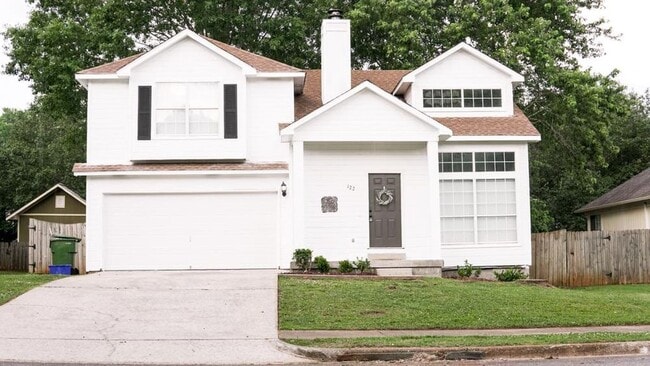 property at 122 River Oaks