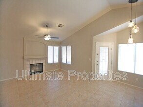 8772 W Christopher Michael Ln in Peoria, AZ - Building Photo - Building Photo