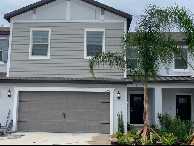 property at 1696 Roseville St