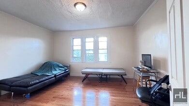 101-53-101114 114th St in Queens, NY - Building Photo - Building Photo