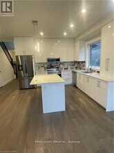 1603 Bob Schram Wy in London, ON - Building Photo - Building Photo