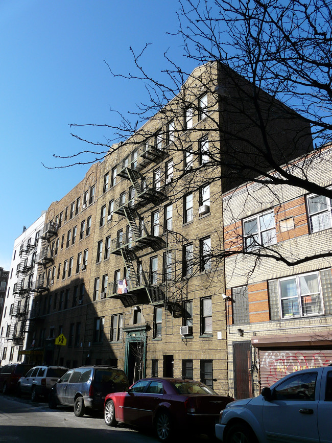 2239 Creston Ave in Bronx, NY - Building Photo - Building Photo