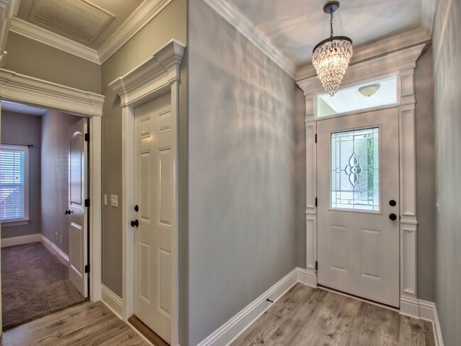 114 Carousel Cir in Crawfordville, FL - Building Photo - Building Photo