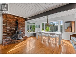 442 Monteray Ave in North Vancouver, BC - Building Photo - Building Photo