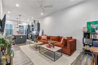 738 Perch Pl in Atlanta, GA - Building Photo - Building Photo