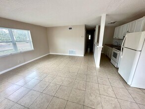 1767 NW 55th Ave in Lauderhill, FL - Building Photo - Building Photo