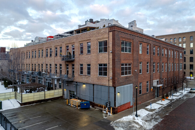 801 Washington Ave N in Minneapolis, MN - Building Photo - Building Photo