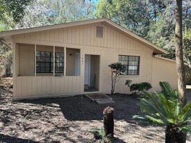 1441 Liberty Ave in Tallahassee, FL - Building Photo