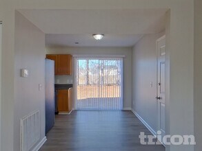 540 Halleck Ln in Columbia, SC - Foto de edificio - Building Photo