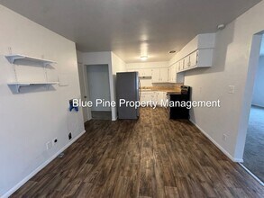 301 E 18th St in Idaho Falls, ID - Building Photo - Building Photo