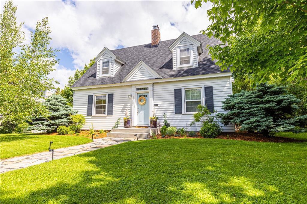 212 Roosevelt Ave in Eau Claire, WI - Building Photo