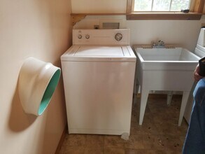 138 Sherwood Dr in Lucedale, MS - Building Photo - Building Photo