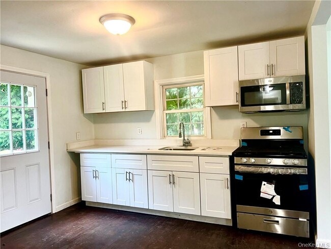 property at 3036 US-6
