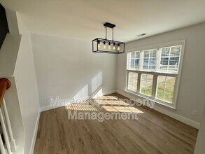 209 Hollyhock Ln in Apex, NC - Building Photo - Building Photo