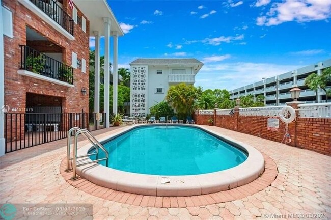 property at 2500 NE 9th St