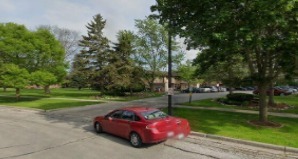 5607 Root River Dr in Greendale, WI - Building Photo