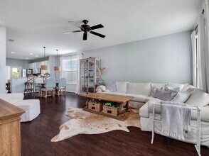 2436 Rain Lily Way in Tallahassee, FL - Building Photo - Building Photo