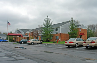 Fairwood Village in Dayton, OH - Building Photo - Building Photo