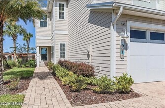 231 Rum Runner Wy in Saint Johns, FL - Building Photo - Building Photo