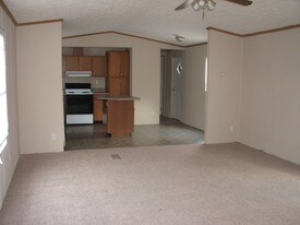 The Grove of Cayce in Byhalia, MS - Building Photo