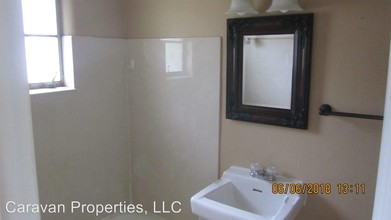 102 Hulda Ln in Colorado Springs, CO - Foto de edificio - Building Photo