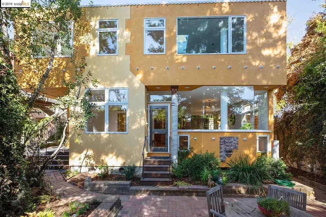 2346 Cedar St in Berkeley, CA - Foto de edificio