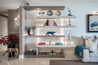 799 Crandon Blvd in Key Biscayne, FL - Building Photo - Building Photo