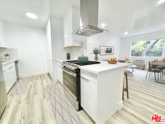 property at 634 Flower St