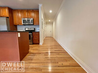 4525 N Beacon St, Unit 4 in Chicago, IL - Building Photo - Building Photo