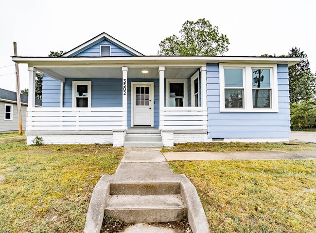 property at 3502 Oaklawn Blvd