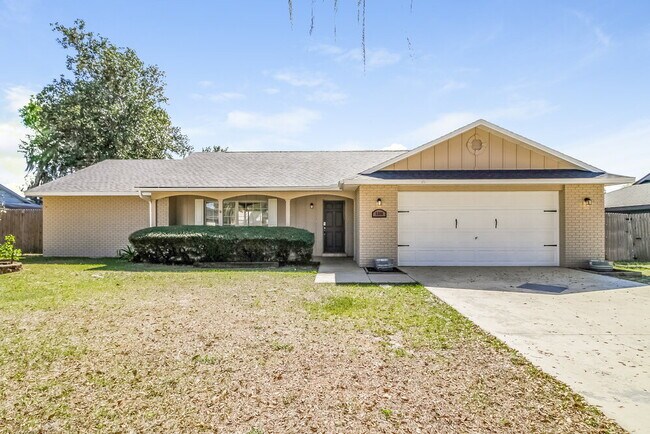 property at 5306 Royal Oak Dr