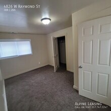 4826 W Raymond St in Indianapolis, IN - Building Photo - Building Photo